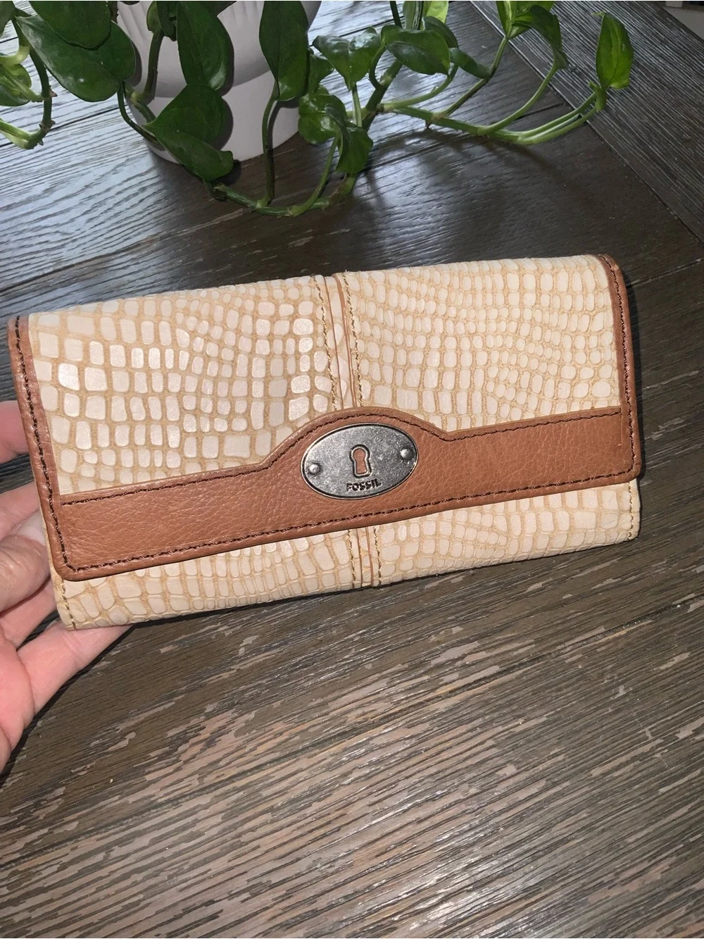 Fossil stylish wallet